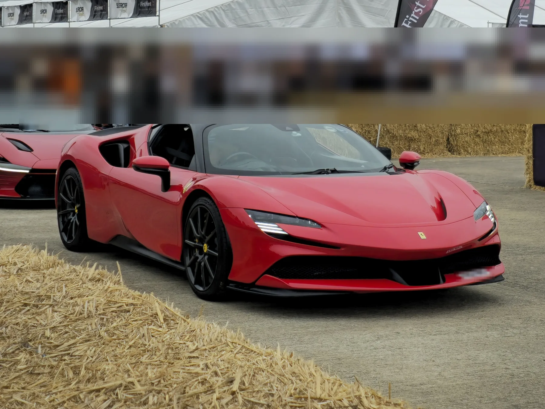 فيراري SF90 Stradale · صورة 1 من 1