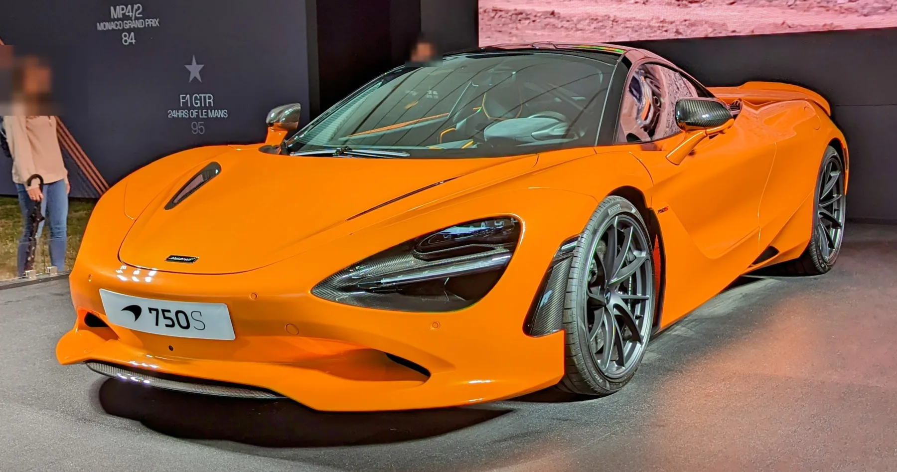 McLaren 750S · photo 1 of 1